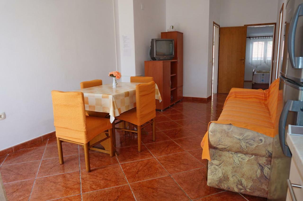 Apartments Ivona Lumbarda Oda fotoğraf