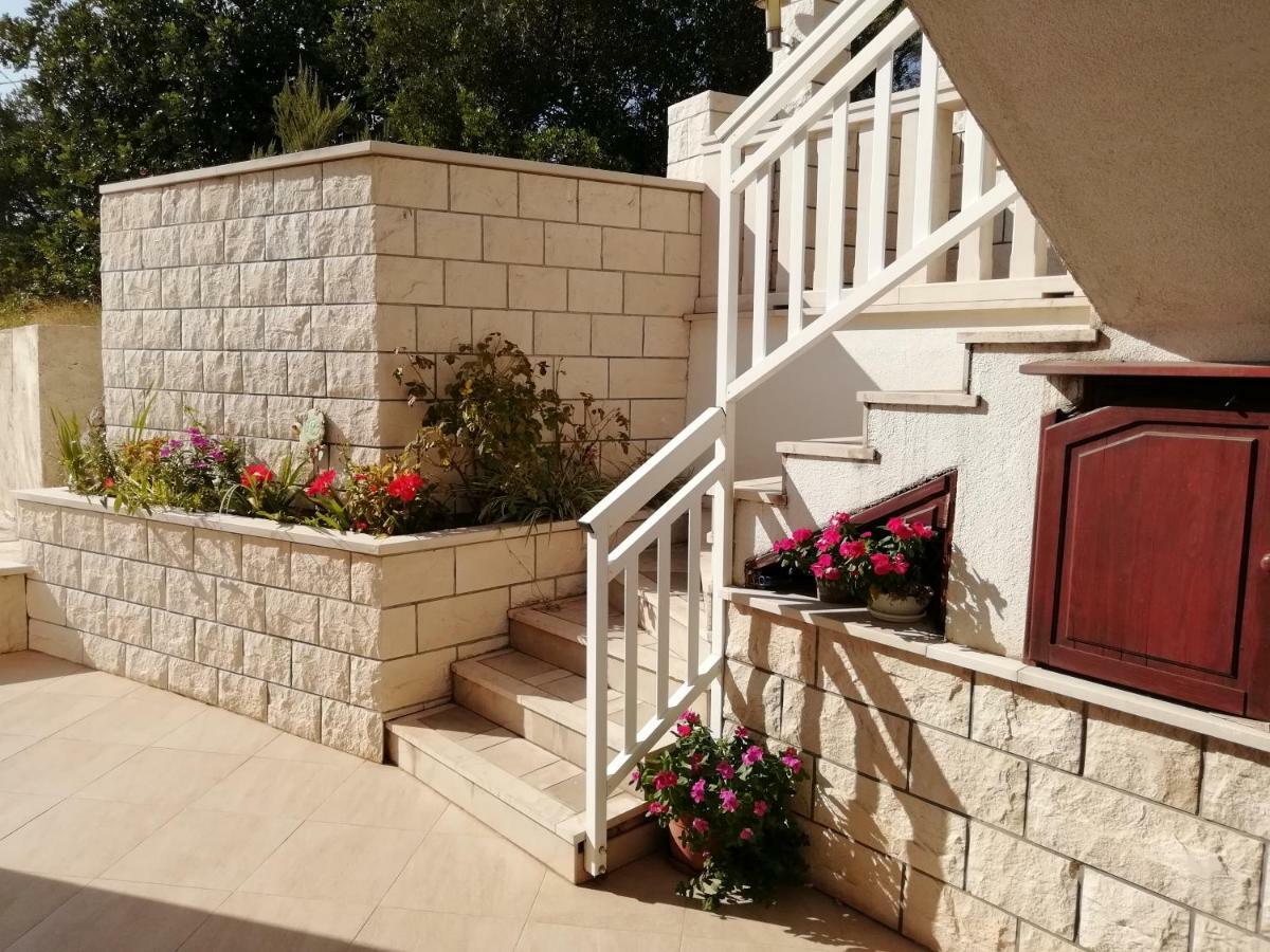 Apartments Ivona Lumbarda Dış mekan fotoğraf